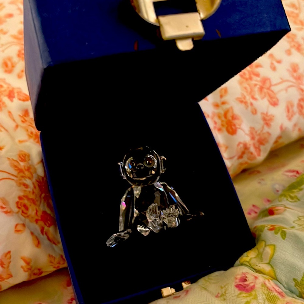 Swarovski Crystal Chimpanzee Monkey - Picture 2 of 10
